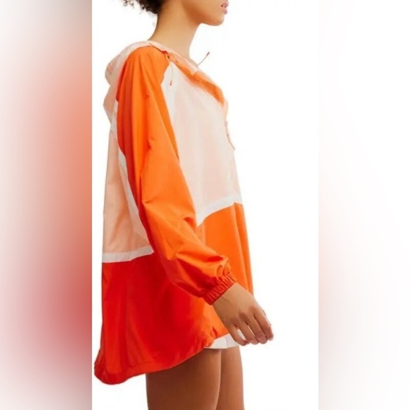 #32 NWT Free People Care FP Like The Wind Logo Jacket in Pastel Peach Combo - Picture 5 of 9